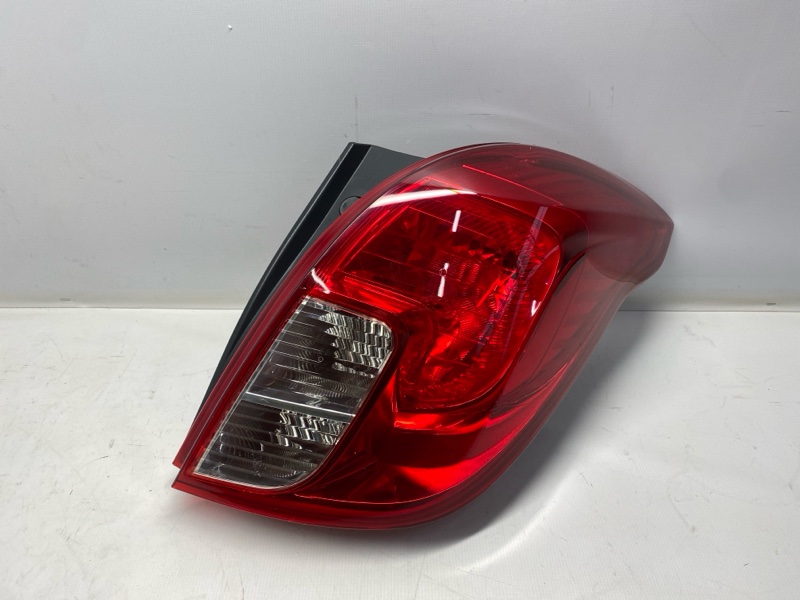 Фонарь стоп-сигнала Opel Mokka J13 2015 правый