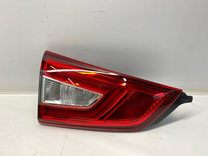 Фонарь стоп-сигнала NISSAN QASHQAI J11 2017 левый Фонарь стоп-сигнала NISSAN QASHQAI J11 2017 левый
