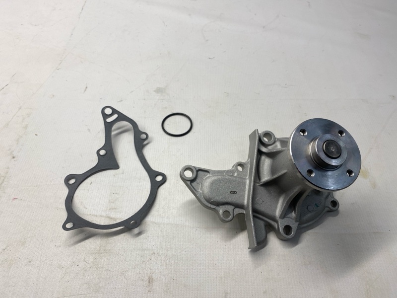 Помпа Toyota Corolla AE100 4A-FE 1998