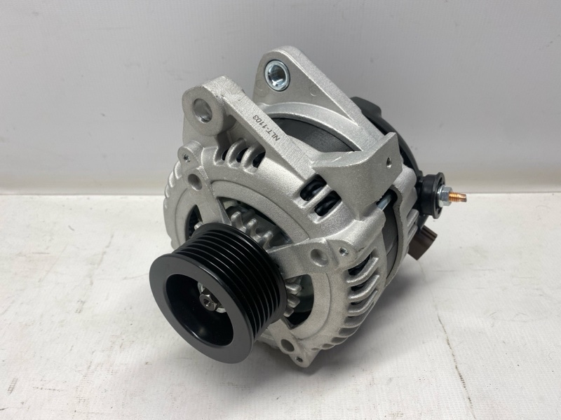 Генератор Toyota Harrier ACU30 2AZFE 2007