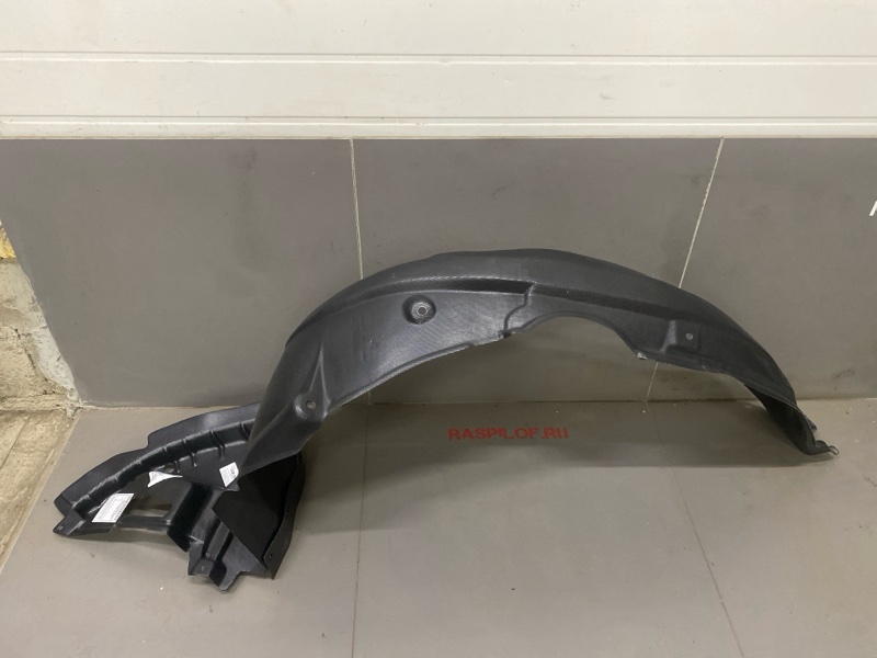 Подкрылок Toyota Avensis AZT250 2007 передний правый