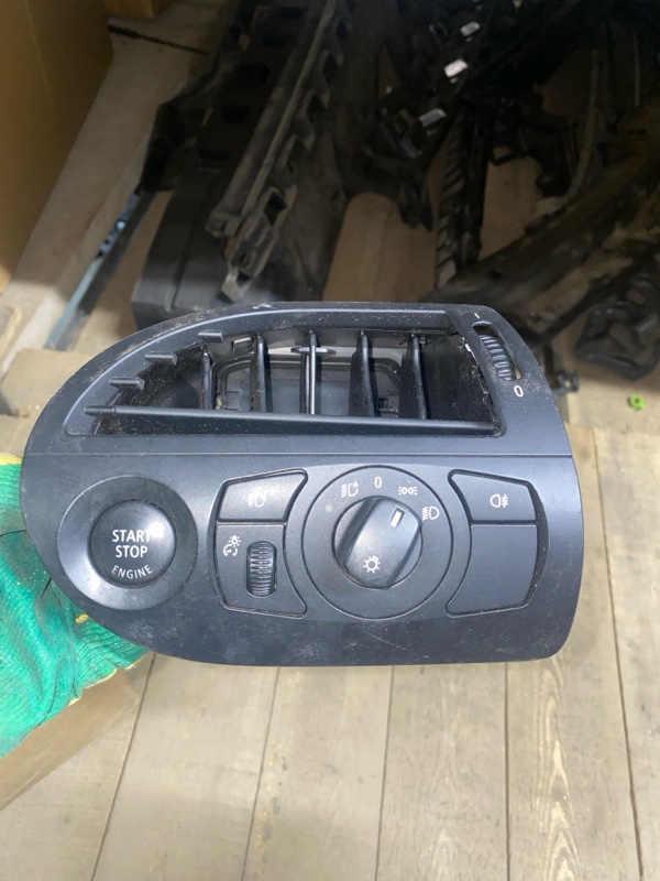 Блок управления светом BMW 6-SERIES E63 N52B30 2006 (б/у)