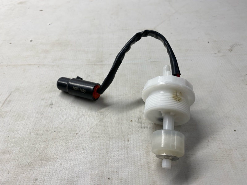 Датчик топливного фильтра Hyundai H-1 A1 2000