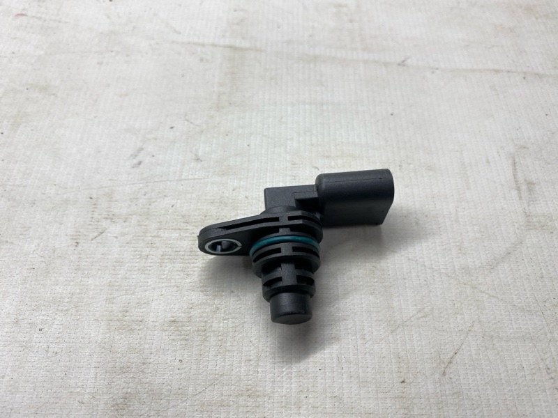 Датчик положения распредвала Volkswagen Polo 602 2013