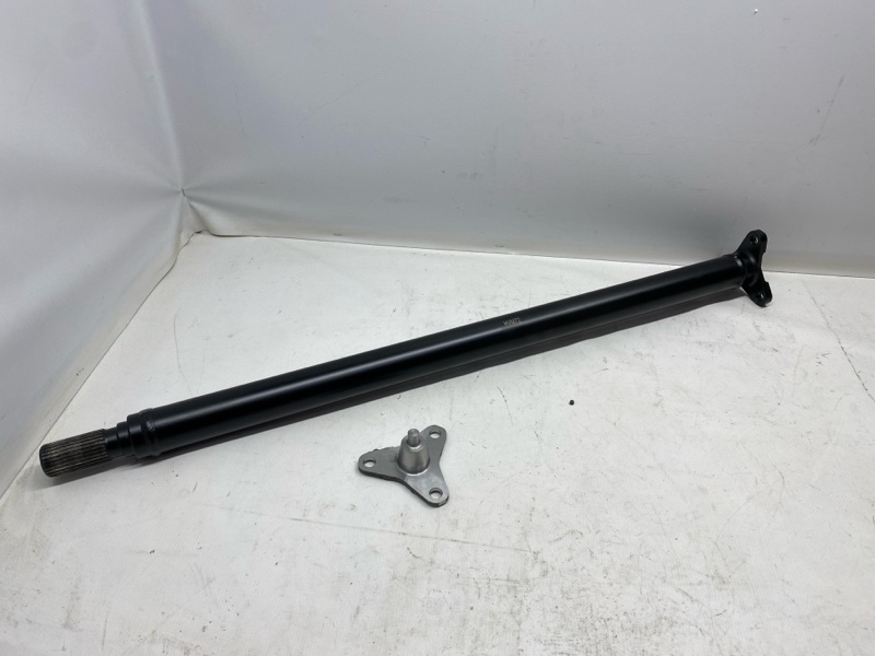 Карданный вал BMW X5 E53 2002 передний