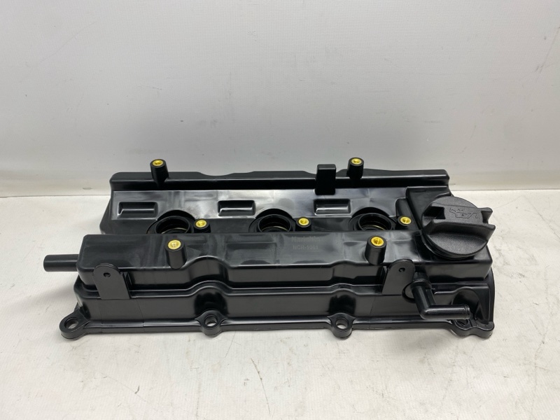 Клапанная крышка NISSAN MURANO Z50 2005