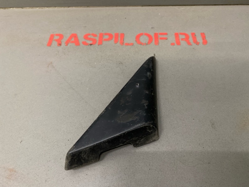 Накладка на зеркало Toyota Corona Exiv ST200 4S-FE 1996 правая (б/у)