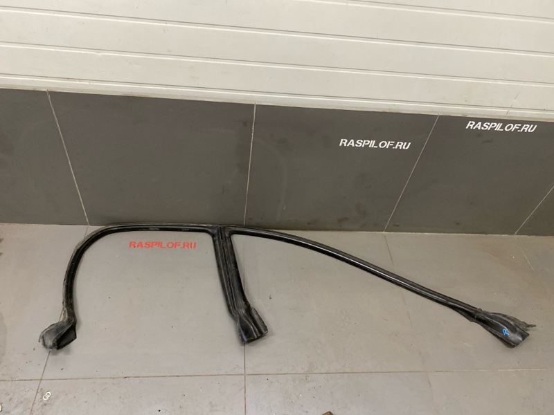 Уплотнительная резинка боковой двери Toyota Corona Exiv ST200 4S-FE 1996 правая (б/у)