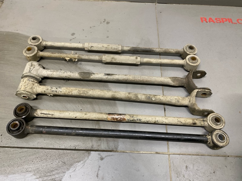 Рычаг подвески Toyota Corona Exiv ST200 4S-FE 1996 задний (б/у)