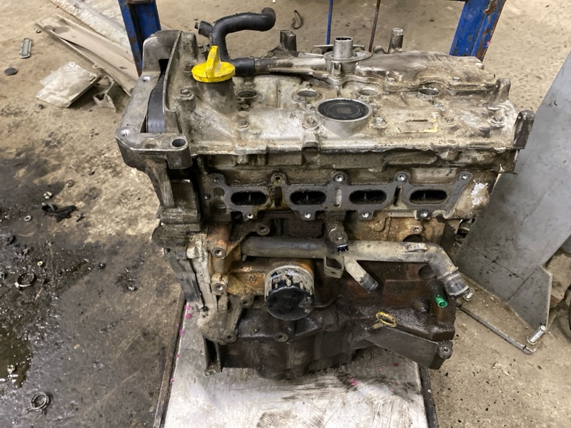 Двигатель Renault Symbol K4J 2003 (б/у)