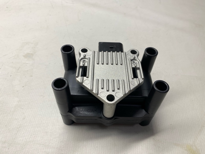 Катушка зажигания AUDI A3 8P 2009