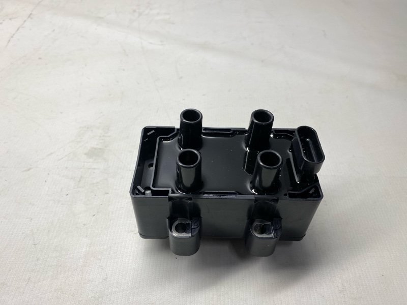 Катушка зажигания Renault Logan LS12 2006