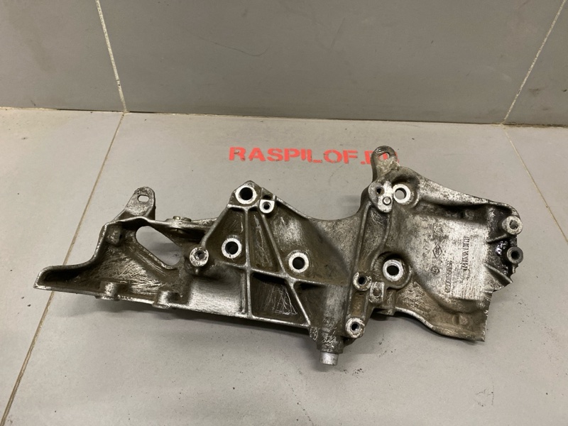 Кронштейн генератора Renault Symbol K4J 2003 (б/у)