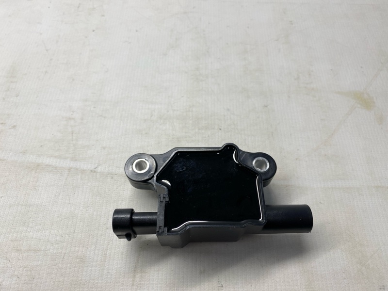 Катушка зажигания Cadillac Escalade FS 2010