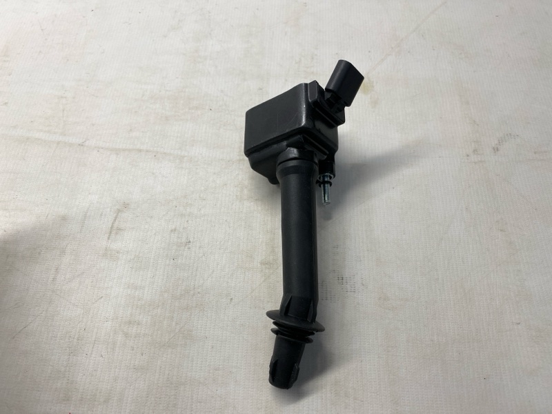 Катушка зажигания Opel Astra 69 2013