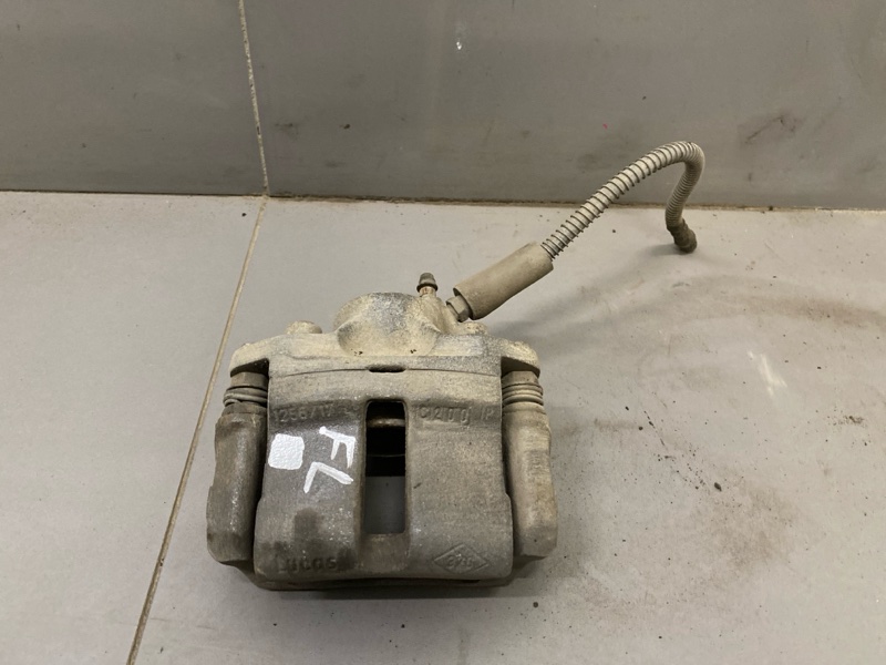 Суппорт Renault Symbol K4J 2003 передний левый (б/у)