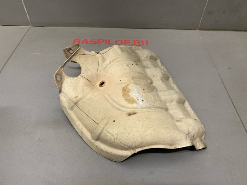 Защита коллектора Renault Symbol K4J 2003 (б/у)