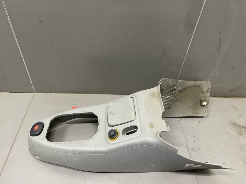 Консоль КПП Renault Symbol LB K4J 2003 (б/у)