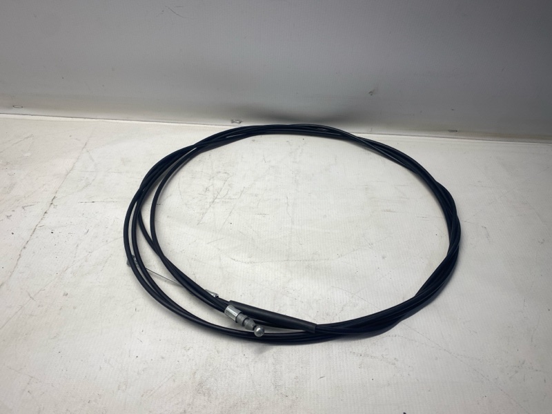 Трос багажника Toyota Corolla E150 2009