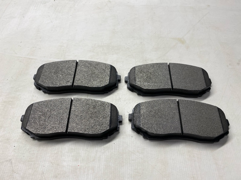 Тормозные колодки Mazda CX-7 ER19 2008 переднее