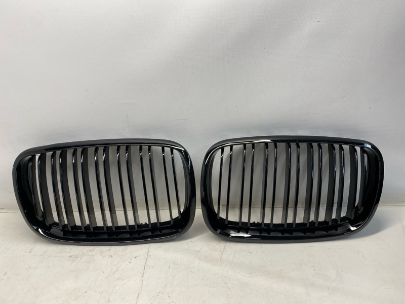 Решетка радиатора BMW X5 E70 2010