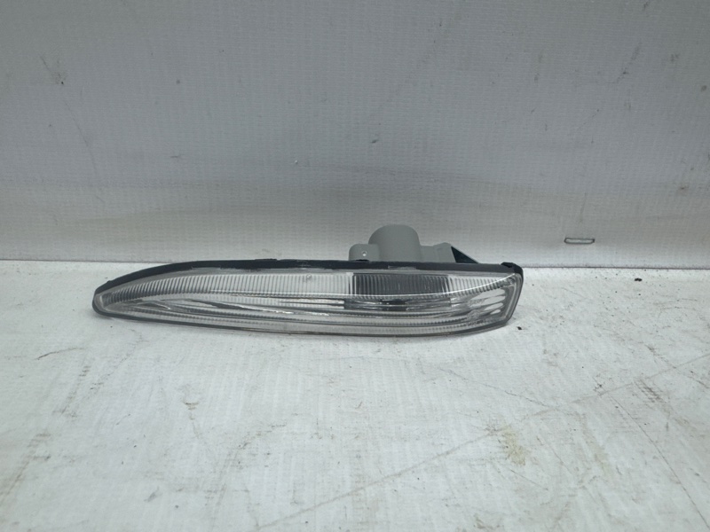Поворотник BMW 7-SERIES E65 2004 правый
