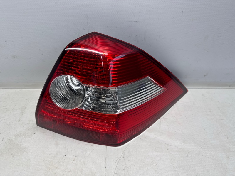 Фонарь стоп-сигнала Renault MEGANE LM05 2004 правый
