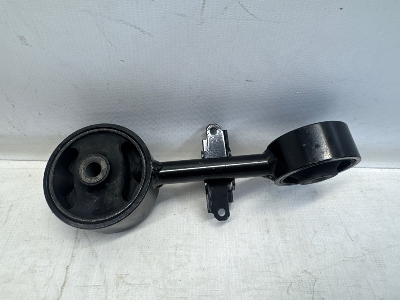 Подушка двигателя Toyota Harrier ACU35W 2AZ-FE 2005