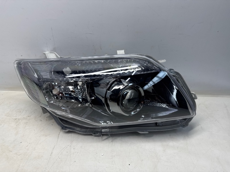 Фара Toyota Corolla Fielder NZE141 2007 передняя правая