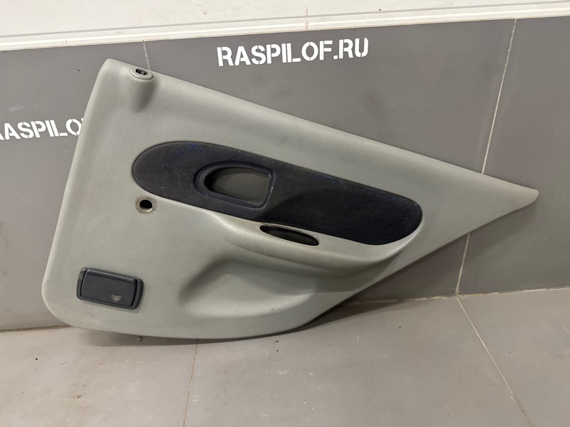 Обшивка двери Renault Symbol LB K7M 2004 задняя правая (б/у)