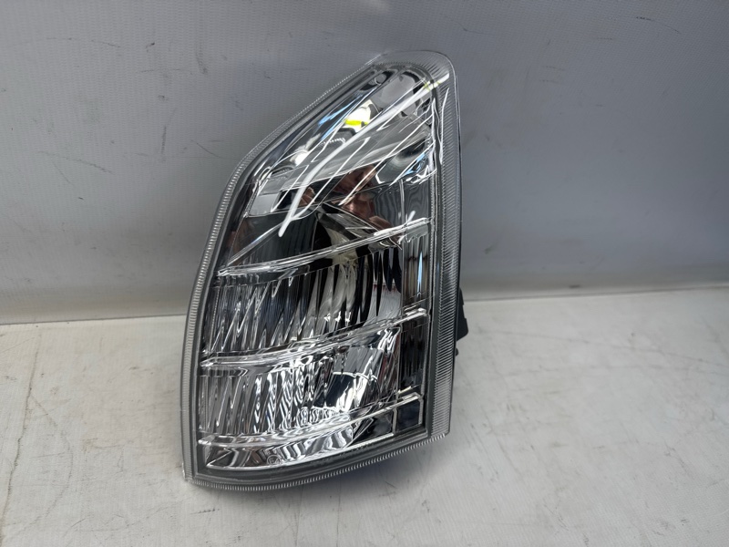 Поворотник NISSAN X-Trail T30 2003 передний левый