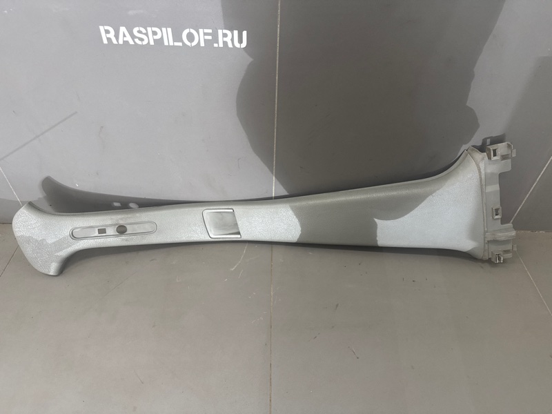 Обшивка стойки кузова Renault Symbol LB K7M 2004 правая (б/у)