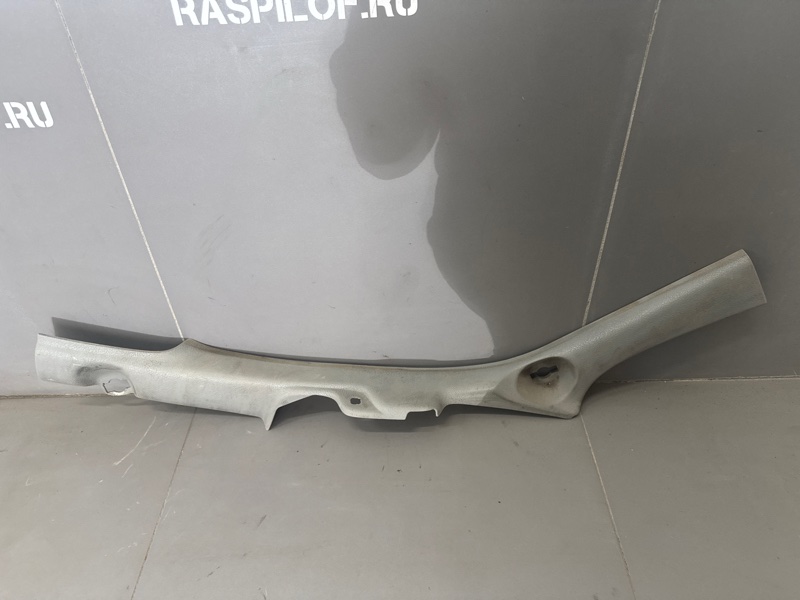 Накладка на порог Renault Symbol LB K7M 2004 задняя правая (б/у)