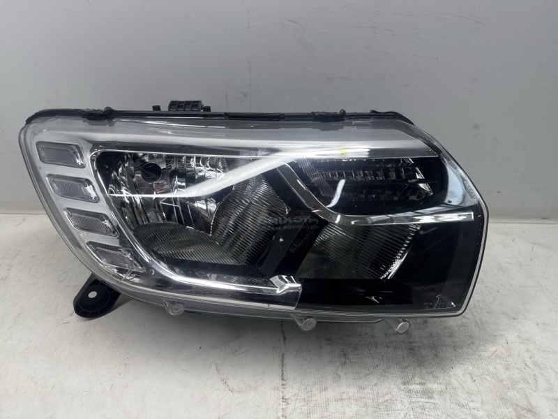 Фара Renault Logan L8 2019 правая