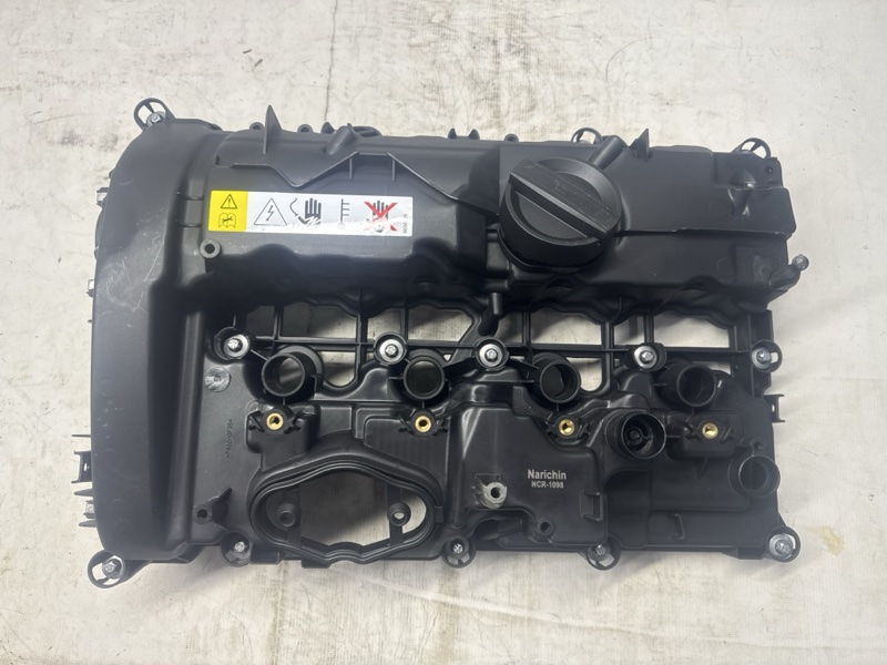 Клапанная крышка BMW X3 F25 2011