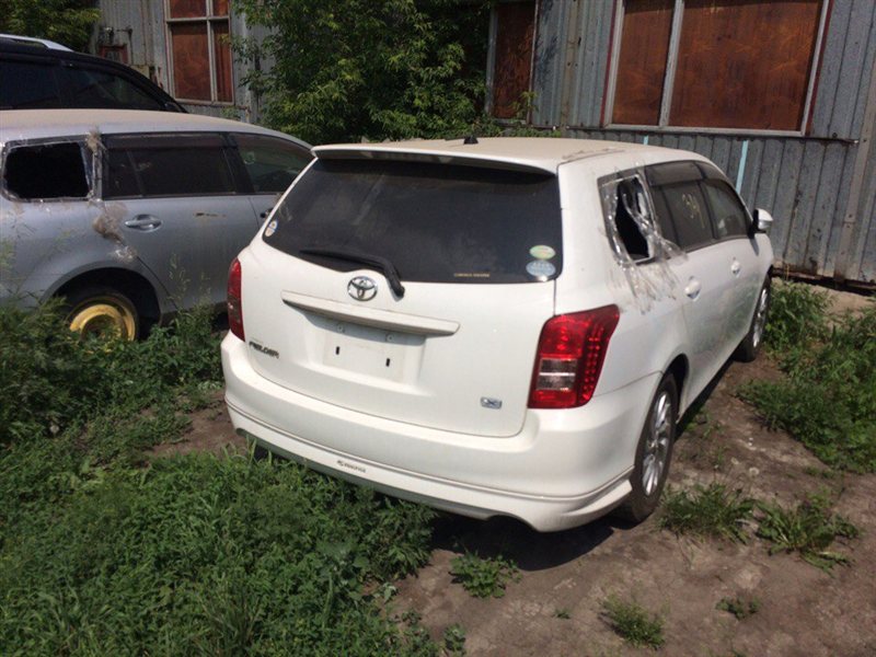 Автомобиль Toyota Corolla Fielder NZE141 1NZ-FE 2007 года в разбор