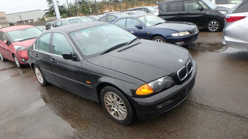 Автомобиль BMW 3-SERIES E46 M54B22 2001 года в разбор