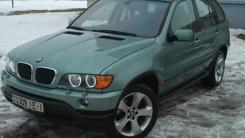 Автомобиль BMW X5 E53 M62B44 2001 года в разбор