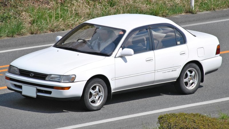 Автомобиль Toyota Corolla AE100 5A- FE 1993 года в разбор