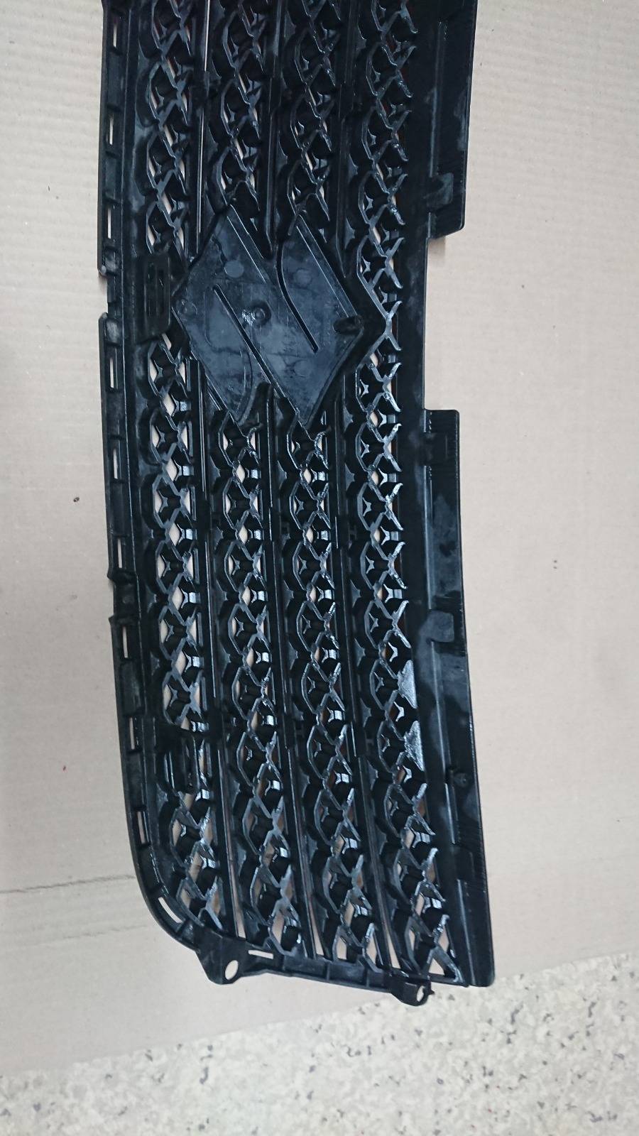 Решетка радиатора Grand Vitara 2005-