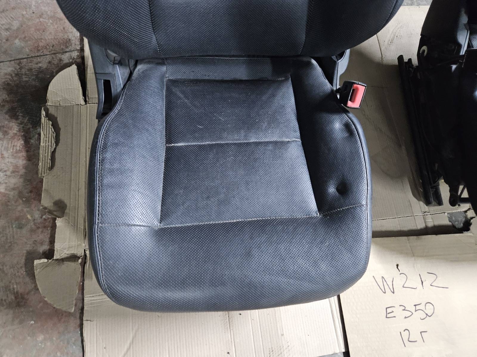 Сиденья комплект E-Class