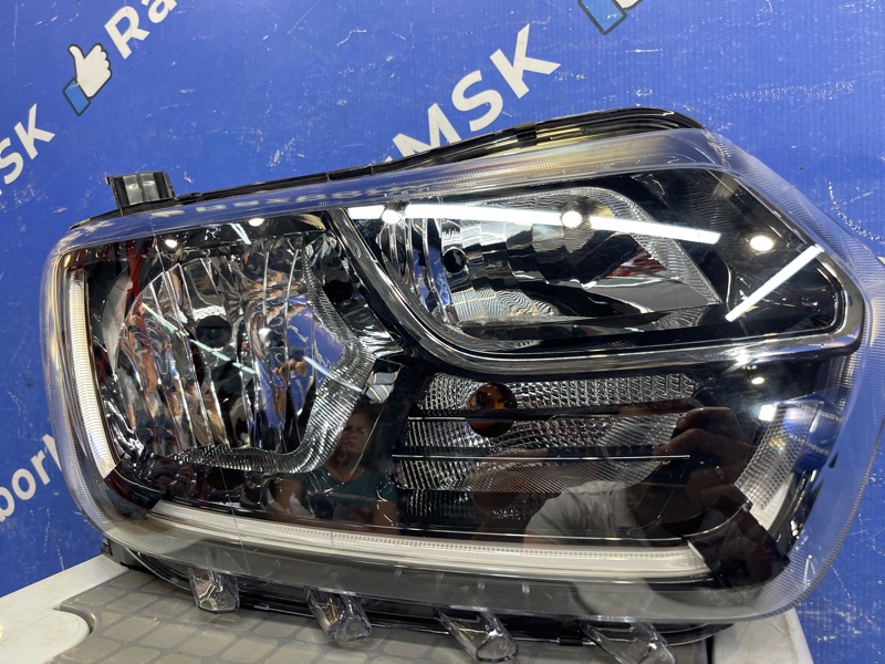 Фара правая Duster  2