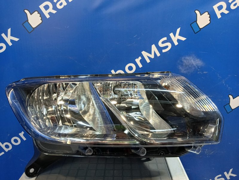 Фара правая Renault Logan  2 260105559R новая