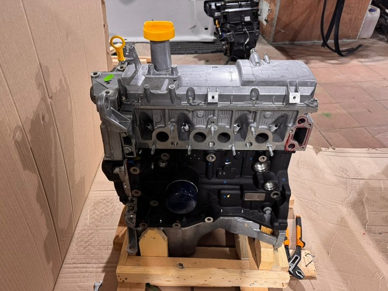 Запчасть двигатель Renault Logan 2 Sandero 2 K7Ma812 K7MA812 новая Двигатель Renault Logan 2 Sandero 2 K7Ma812 K7MA812 новая