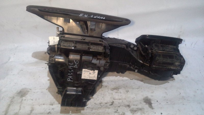 Корпус печки Volkswagen Passat 3B6 2006