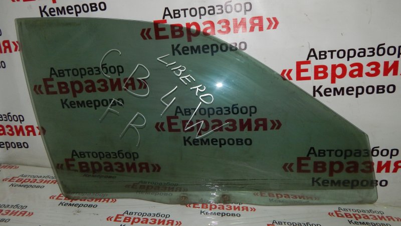 Стекло боковое Mitsubishi Libero CB4W 4G93 1999 переднее правое