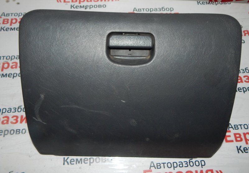 Бардачок Mitsubishi Mirage CJ1A 4G13 1997