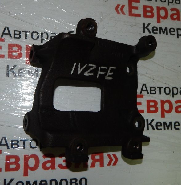 Крепление компрессора кондиционера Toyota Camry Prominent VZV30 1VZ-FE 1990