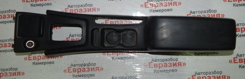 Подлокотник Nissan Bluebird ENU14 SR18DE 1998