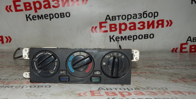 Блок управления климат-контролем Nissan Sunny FNB14 GA15DE 1996